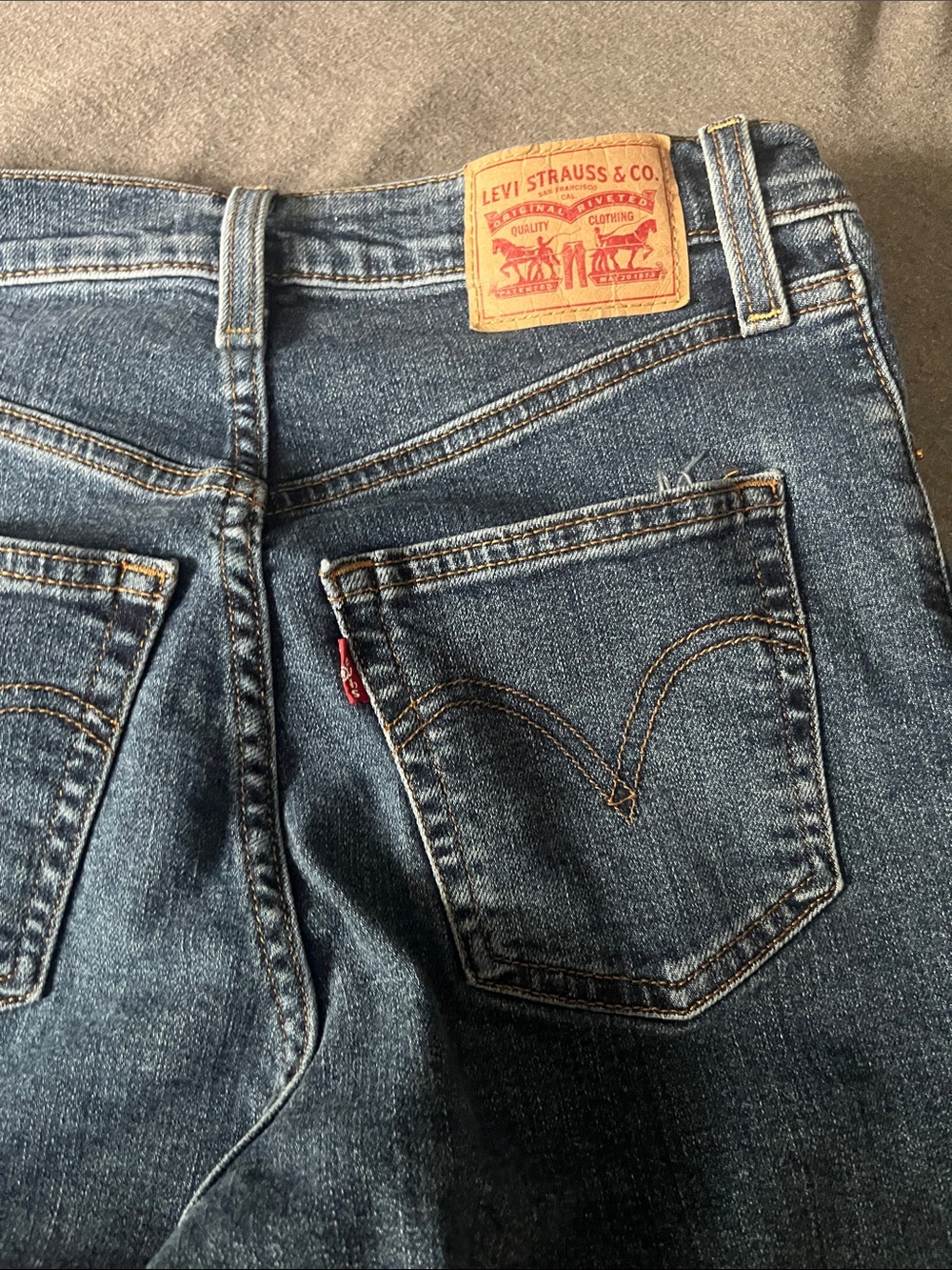 Levi's Indigo Wide-Leg Flare Jeans - Picture 4 of 4